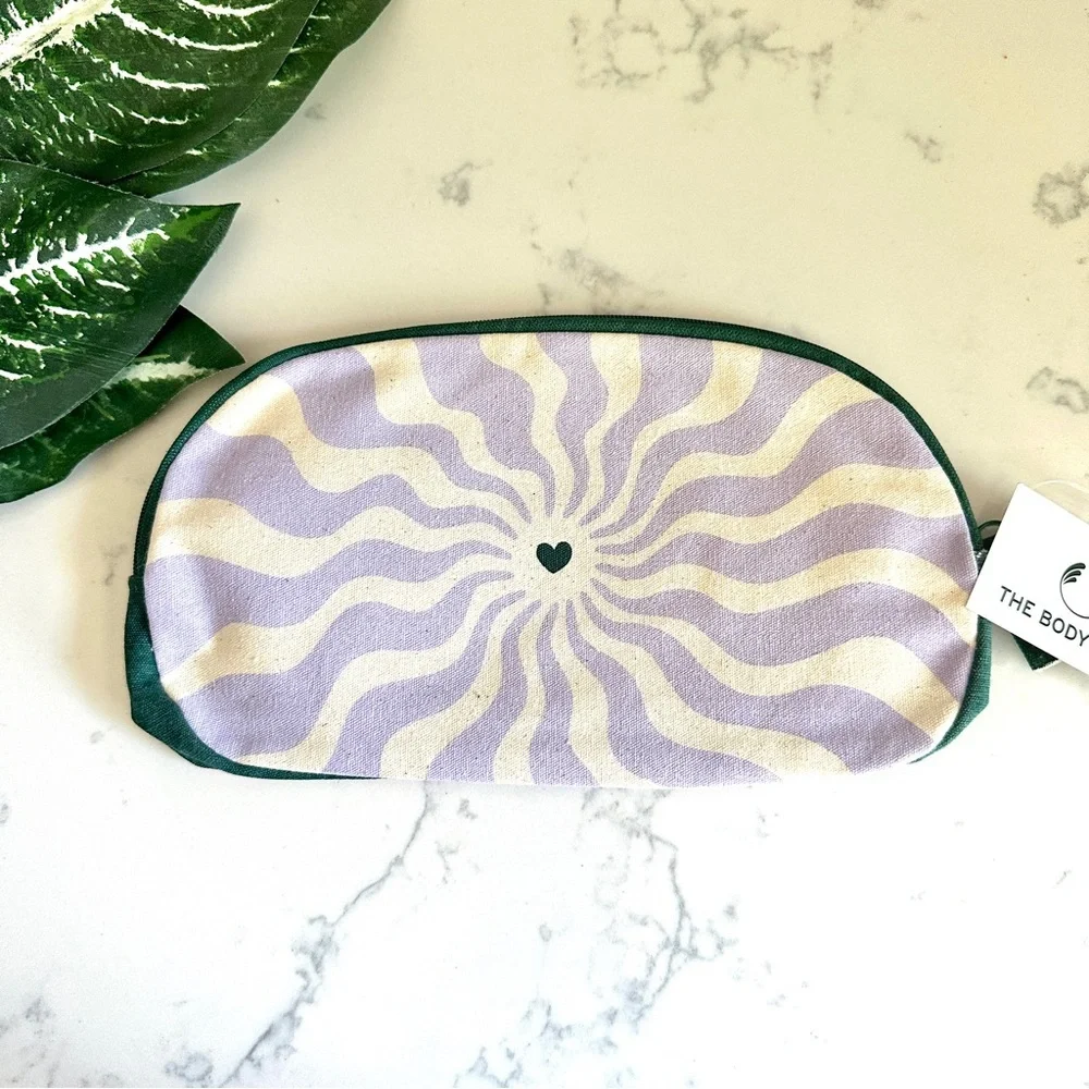 3/$22🩶 The Body Shop Heart Pink Purple Swirl Make-Up Zip Cosmetic Bag NEW